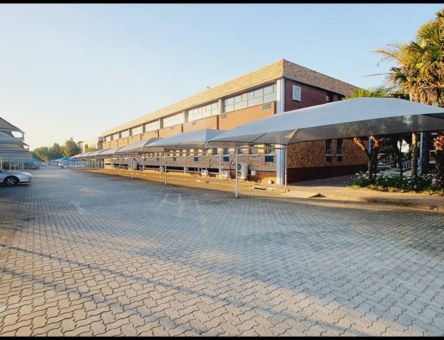 514M² OFFICE TO LET IN HALFWAY HOUSE